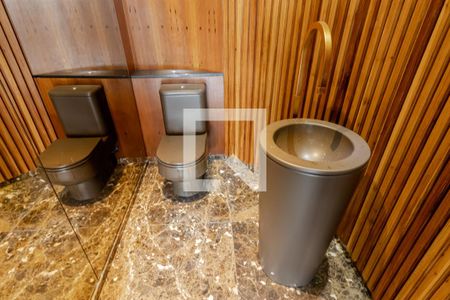 Casa à venda com 650m², 4 quartos e 4 vagasLavabo