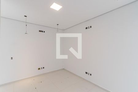 Casa à venda com 650m², 4 quartos e 4 vagasEscritório