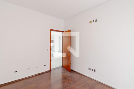 Casa à venda com 650m², 4 quartos e 4 vagasSuíte 4