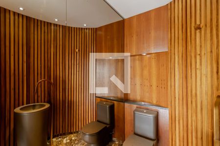 Casa à venda com 650m², 4 quartos e 4 vagasLavabo