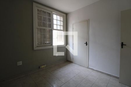 Sala de estar de casa à venda com 3 quartos, 170m² em Bosque, Campinas