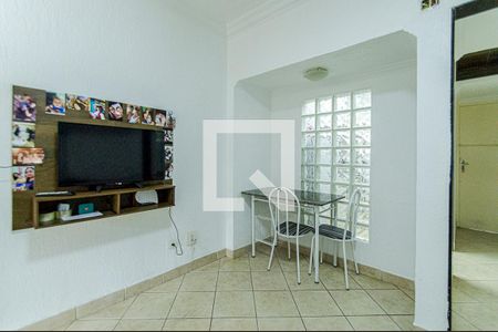 Studio à venda com 49m², 1 quarto e 1 vaga Studio à venda com 49m², 1 quarto e 1 vagaSala