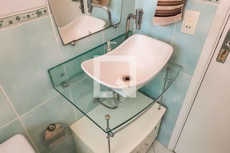 Apartamento para alugar com 57m², 2 quartos e 1 vaga Apartamento para alugar com 57m², 2 quartos e 1 vagaBanheiro