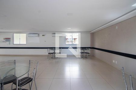 Apartamento para alugar com 52m², 2 quartos e 1 vaga Apartamento para alugar com 52m², 2 quartos e 1 vagaÁrea comum - Salão de festas