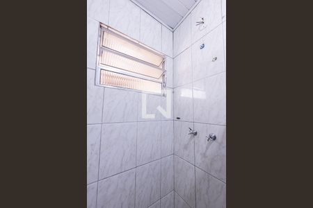 Casa de condomínio para alugar com 70m², 2 quartos e sem vagaBanheiro Quarto 1