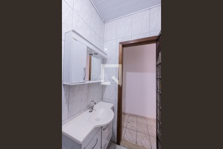 Casa de condomínio para alugar com 70m², 2 quartos e sem vagaBanheiro Quarto 1