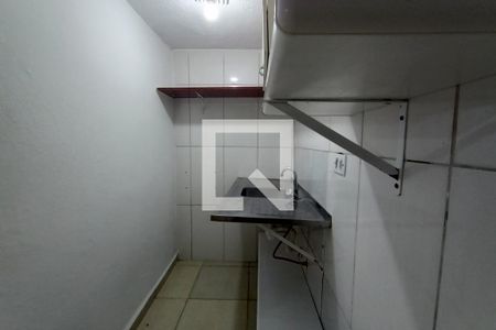 Cozinha de casa para alugar com 1 quarto, 40m² em Jardim Maringá, São Paulo