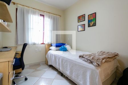 Casa de condomínio à venda com 122m², 3 quartos e 3 vagasQuarto 1