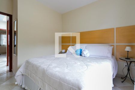 Casa de condomínio à venda com 122m², 3 quartos e 3 vagasSuíte