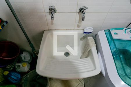 Casa de condomínio à venda com 122m², 3 quartos e 3 vagasÁrea de serviço