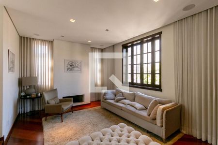 Sala de casa à venda com 4 quartos, 520m² em São Bento, Belo Horizonte