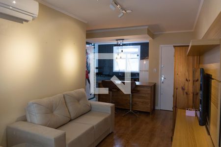 Sala de apartamento para alugar com 1 quarto, 48m² em Vila Ipiranga, Porto Alegre