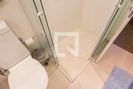 Casa de condomínio à venda com 420m², 7 quartos e 4 vagasDetalhe do Banheiro da Suite