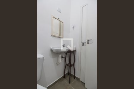 Casa de condomínio à venda com 420m², 7 quartos e 4 vagasBanheiro da Suíte 6