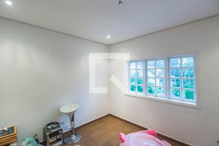 Casa de condomínio à venda com 420m², 7 quartos e 4 vagasEscritório