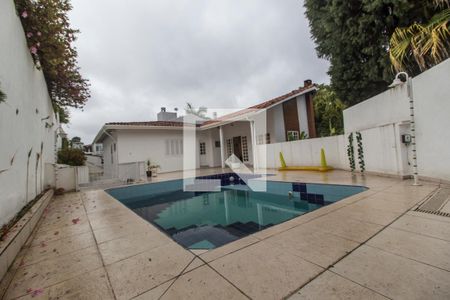 Casa de condomínio à venda com 420m², 7 quartos e 4 vagasPiscina