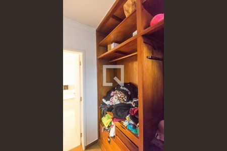 Casa de condomínio à venda com 420m², 7 quartos e 4 vagasCloset da suíte