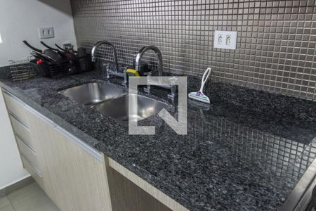 Casa de condomínio à venda com 420m², 7 quartos e 4 vagasDetalhe cozinha