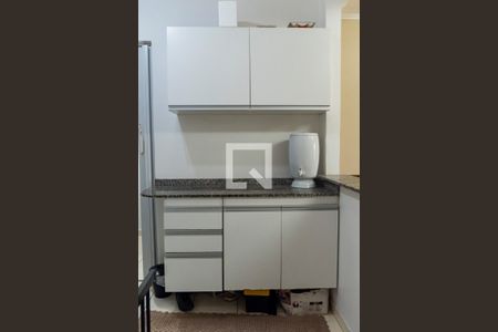 Apartamento à venda com 56m², 2 quartos e 1 vagaCozinha - Armários