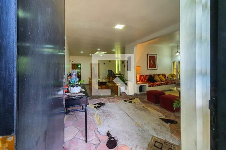 Entrada de casa à venda com 3 quartos, 230m² em Jardim da Gloria, São Paulo
