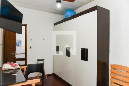 Casa à venda com 280m², 5 quartos e 1 vaga Casa à venda com 280m², 5 quartos e 1 vagaQuarto 3