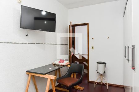 Casa à venda com 280m², 5 quartos e 1 vaga Casa à venda com 280m², 5 quartos e 1 vagaQuarto 3