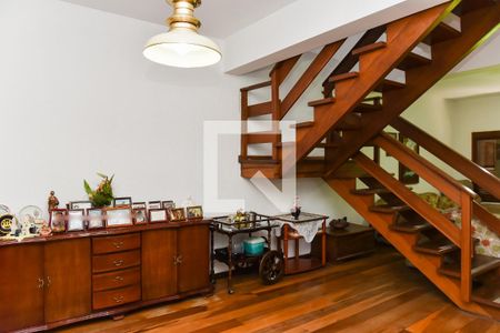 Sala de casa à venda com 5 quartos, 280m² em Jardim Itu, Porto Alegre
