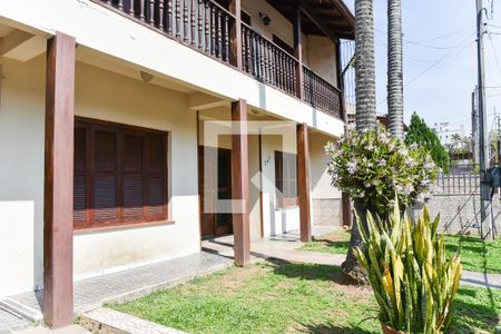 Casa à venda com 280m², 5 quartos e 1 vaga Casa à venda com 280m², 5 quartos e 1 vagaFachada da Casa