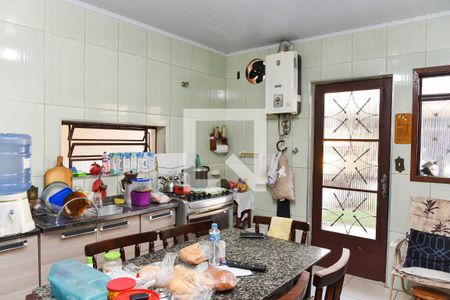 Casa à venda com 280m², 5 quartos e 1 vaga Casa à venda com 280m², 5 quartos e 1 vagaCozinha