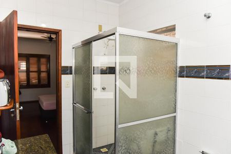 Casa à venda com 280m², 5 quartos e 1 vaga Casa à venda com 280m², 5 quartos e 1 vagaBanheiro da Suíte