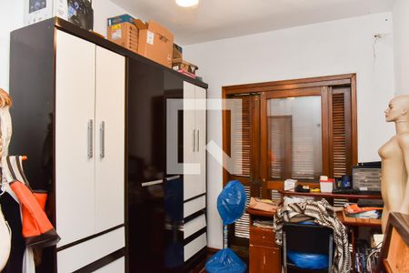 Casa à venda com 280m², 5 quartos e 1 vaga Casa à venda com 280m², 5 quartos e 1 vagaQuarto 2