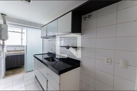 Apartamento à venda com 70m², 2 quartos e 1 vagaCozinha 