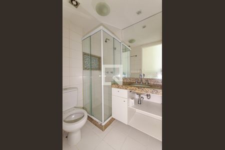 Apartamento à venda com 70m², 2 quartos e 1 vagaBanheiro da Suíte 2