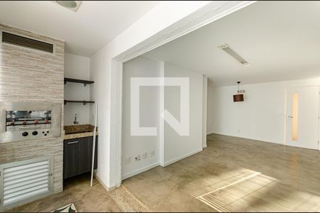 Sala de apartamento à venda com 2 quartos, 70m² em Vital Brasil, Niterói