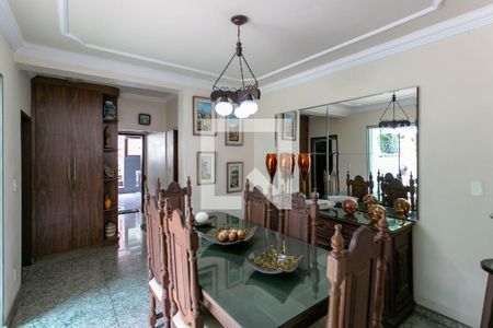 Sala de Jantar de casa à venda com 5 quartos, 290m² em Santa Amelia, Belo Horizonte