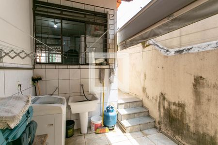 Casa à venda com 290m², 5 quartos e 3 vagasLavanderia