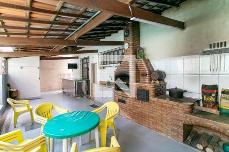 Casa à venda com 290m², 5 quartos e 3 vagasEspaço Gourmet