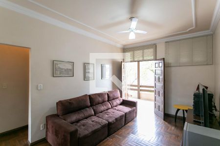 Casa à venda com 290m², 5 quartos e 3 vagasSala de Estar