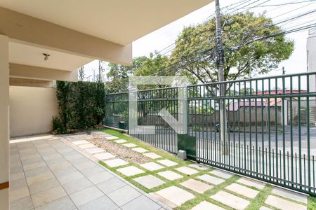 Casa à venda com 290m², 5 quartos e 3 vagasVaranda