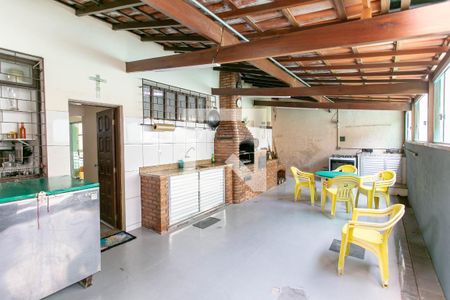 Casa à venda com 290m², 5 quartos e 3 vagasEspaço Gourmet