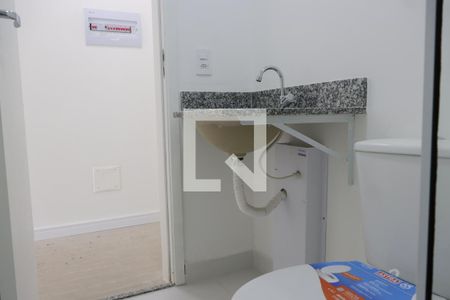 Studio para alugar com 27m², 1 quarto e sem vaga Studio para alugar com 27m², 1 quarto e sem vagaBanheiro