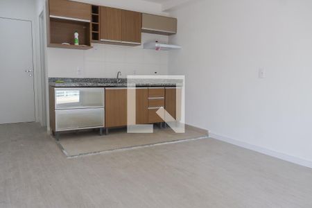 Quarto/Sala de kitnet/studio para alugar com 1 quarto, 27m² em Saúde, São Paulo