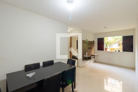 Sala de apartamento para alugar com 2 quartos, 60m² em Campo Grande, Rio de Janeiro