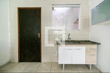 Casa de condomínio à venda com 70m², 2 quartos e 1 vagaCozinha
