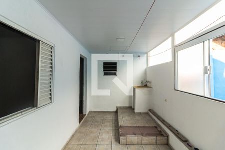 Casa à venda com 225m², 6 quartos e 2 vagas Casa à venda com 225m², 6 quartos e 2 vagasÁrea de serviço - casa 1