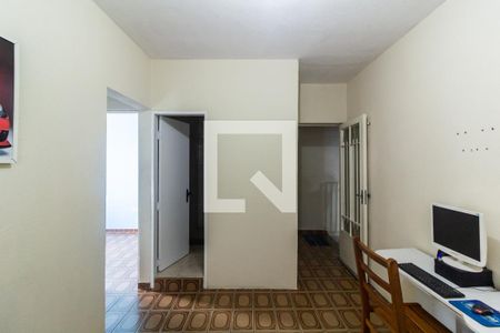 Casa à venda com 225m², 6 quartos e 2 vagas Casa à venda com 225m², 6 quartos e 2 vagasCasa 2 - Sala