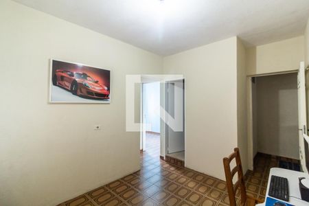 Casa à venda com 225m², 6 quartos e 2 vagas Casa à venda com 225m², 6 quartos e 2 vagasCasa 2 - Sala