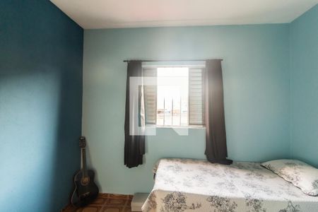 Casa à venda com 225m², 6 quartos e 2 vagas Casa à venda com 225m², 6 quartos e 2 vagasQuarto 5
