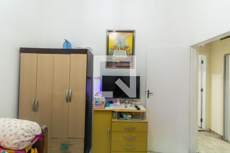 Casa à venda com 225m², 6 quartos e 2 vagas Casa à venda com 225m², 6 quartos e 2 vagasQuarto 2