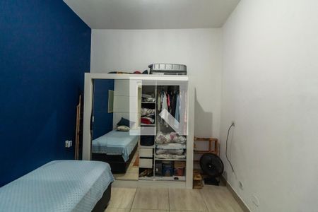 Casa à venda com 225m², 6 quartos e 2 vagas Casa à venda com 225m², 6 quartos e 2 vagasQuarto 1
